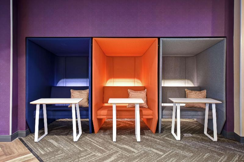 בית מלון כפרי Tru By Hilton Louisville Airport