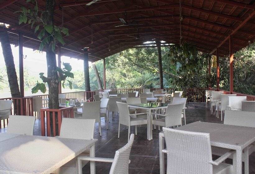 Mariners Bay Resort