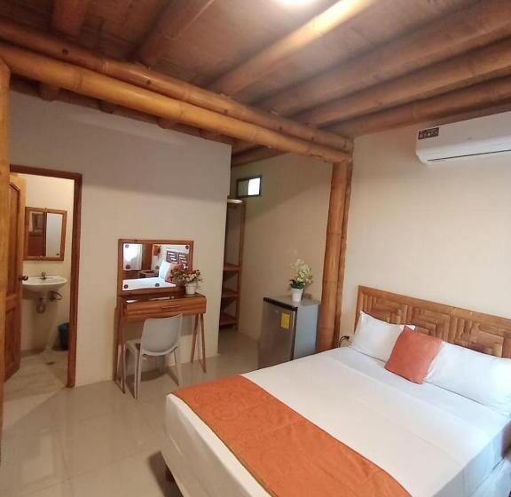 هتل Hosteria B Y B