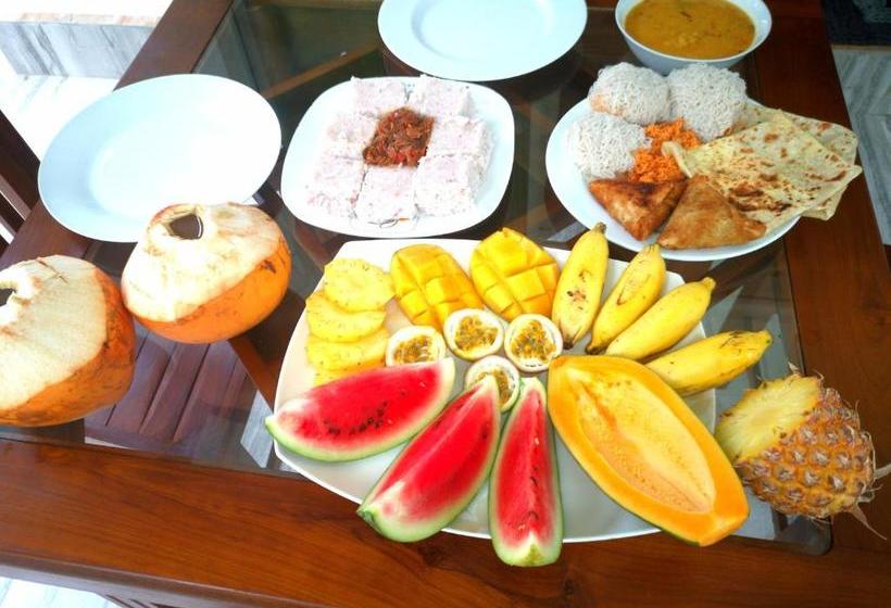 ベッドアンドブレックファースト Abhimani Bungalows