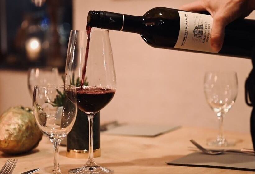 הוסטל Genusswerk Krug Sb