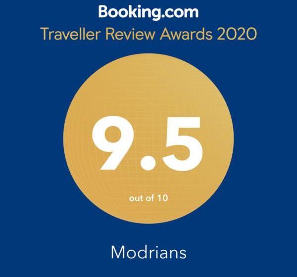 تختخواب و صبحانه Modrians