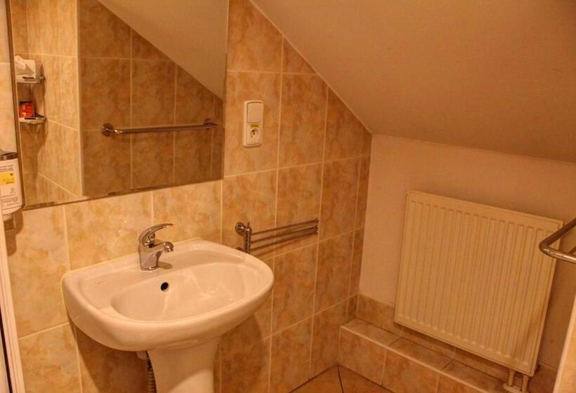 Birdie Pension & Wellness