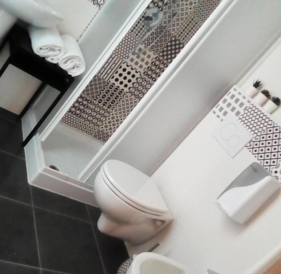 تختخواب و صبحانه Officina Urban Sleep