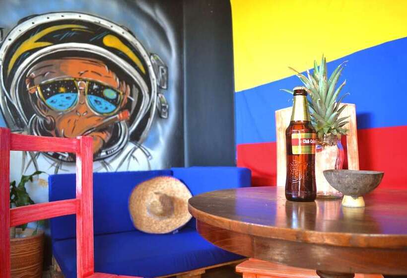 پانسیون Hostel Trip Monkey San Gil