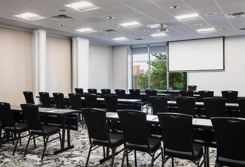 فندق Residence Inn By Marriott Winnipeg