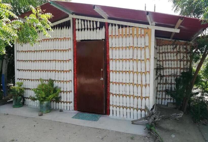 هتل Alojamiento Casa De Campo Los Cactus