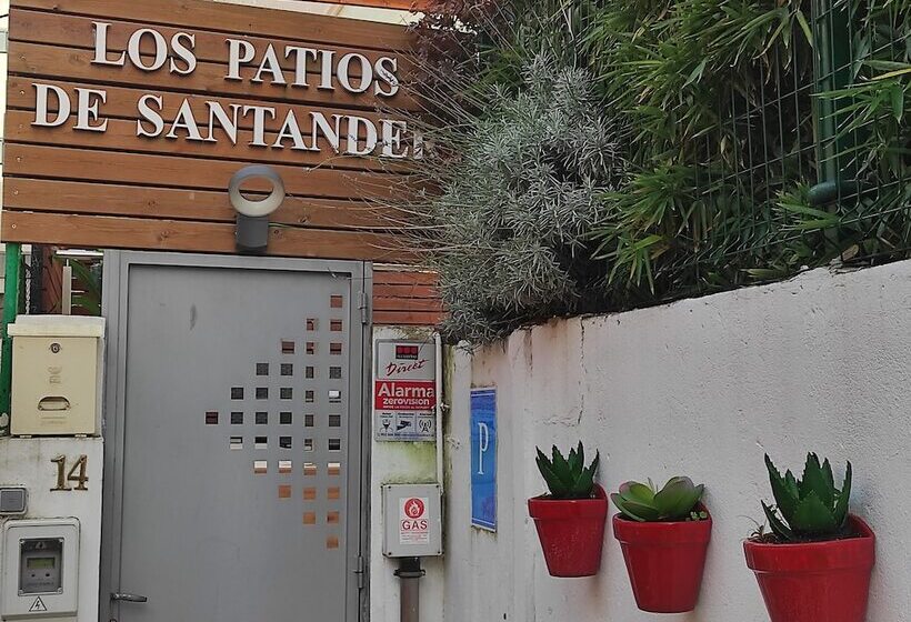 پانسیون Los Patios De Santander
