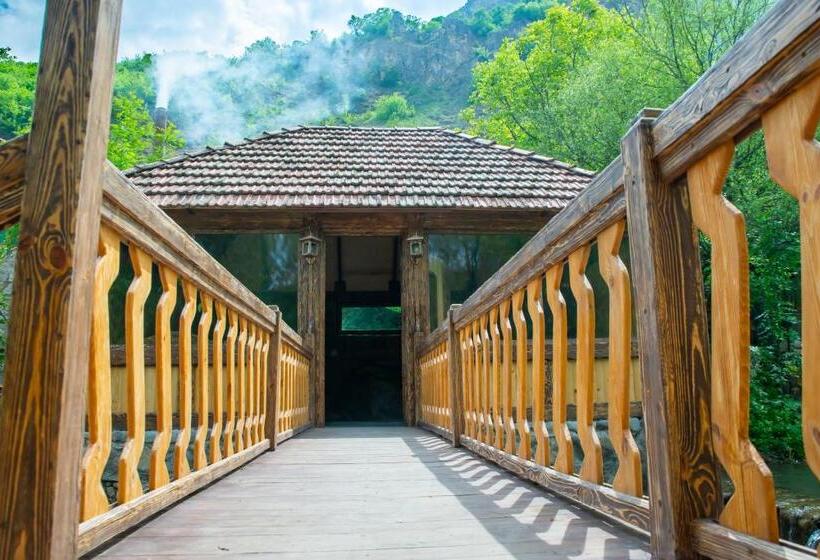 Getahovit Resort