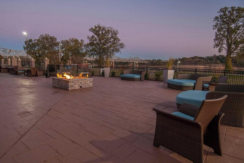 فندق Towneplace Suites By Marriott Vidalia Riverfront