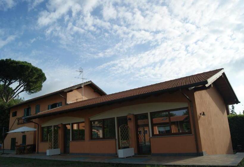 بنسيون Villa Giuseppe Bernabei Guest House