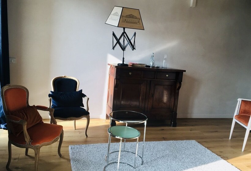 פנסיון Domaine Isaure