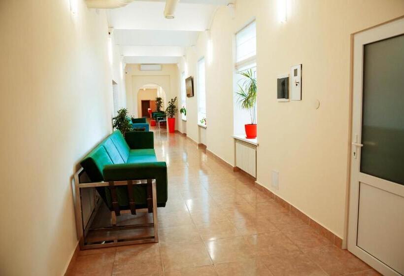 فندق صغير Coin Apartments & Poshtel