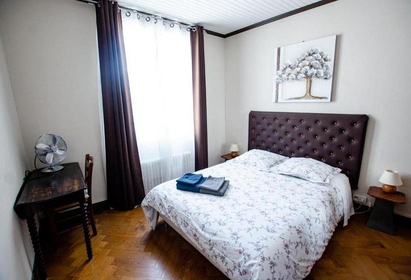 مبيت وإفطار Les Trois Fontaines