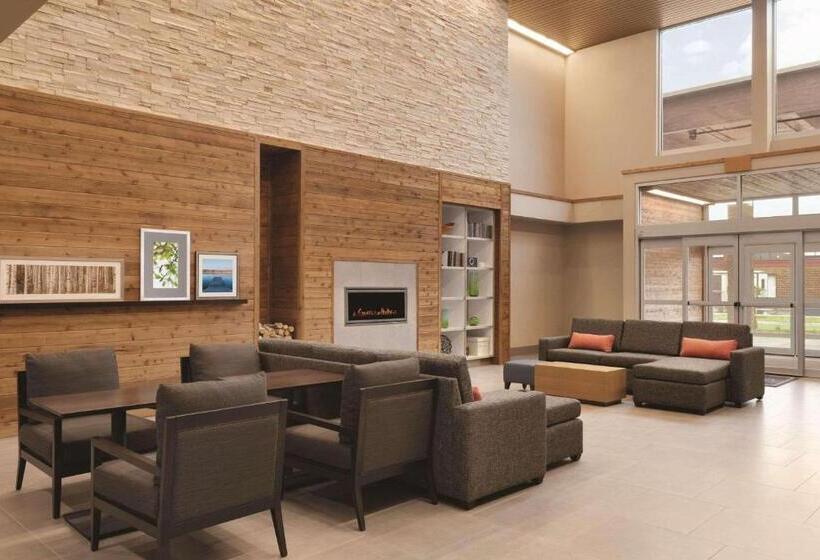 هتل Country Inn & Suites By Radisson, Ft. Atkinson, Wi