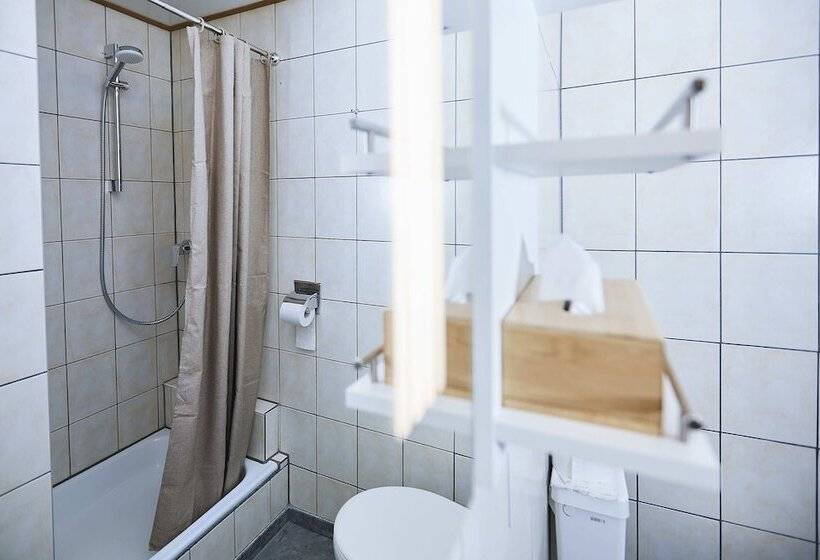 فندق صغير Weinhaus Lenz