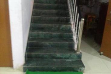 پانسیون Sharda Guest House