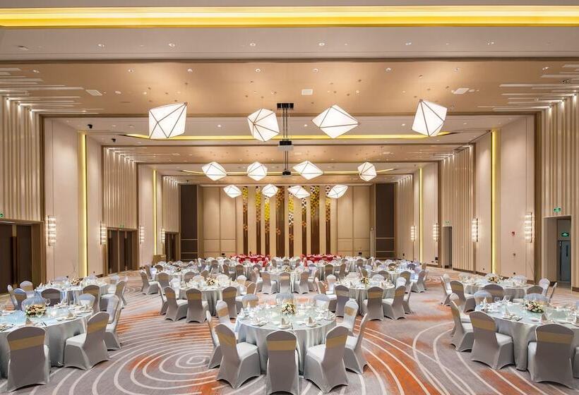 ホテル Holiday Inn Shaoguan Downtown, An Ihg