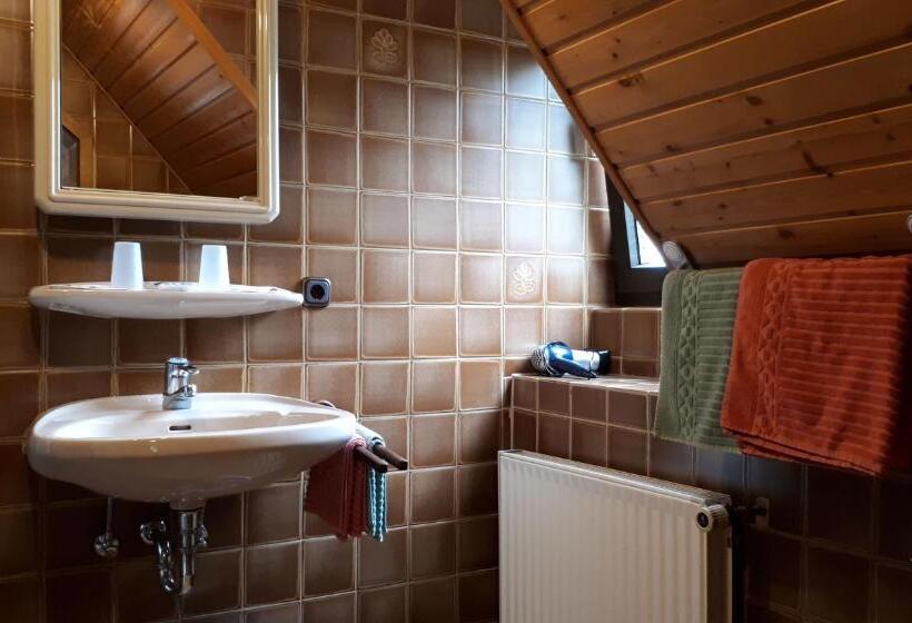 ユースホステル Gästehaus Gisela Im Fürstlichen Fischhaus