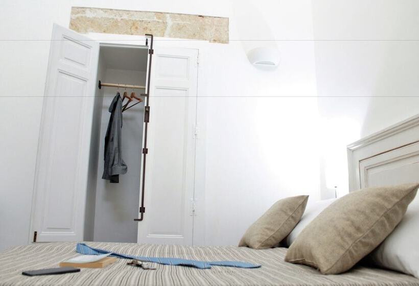تختخواب و صبحانه A Casa Ventotto