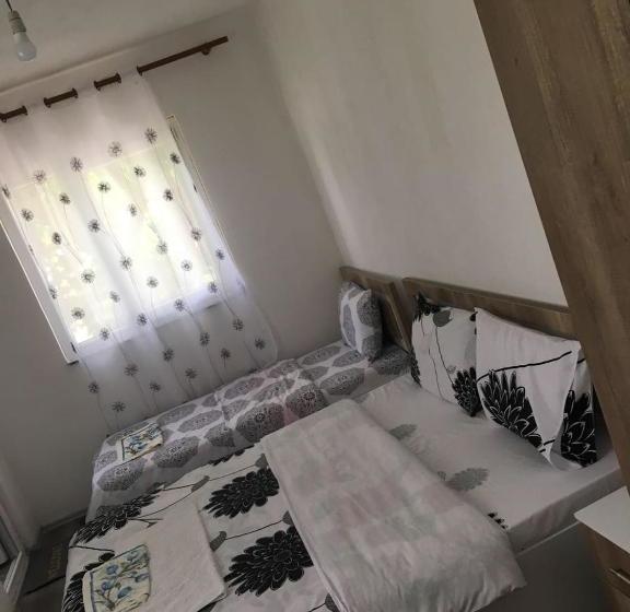 پانسیون Guesthouse Skender Selimaj