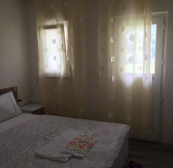 پانسیون Guesthouse Skender Selimaj