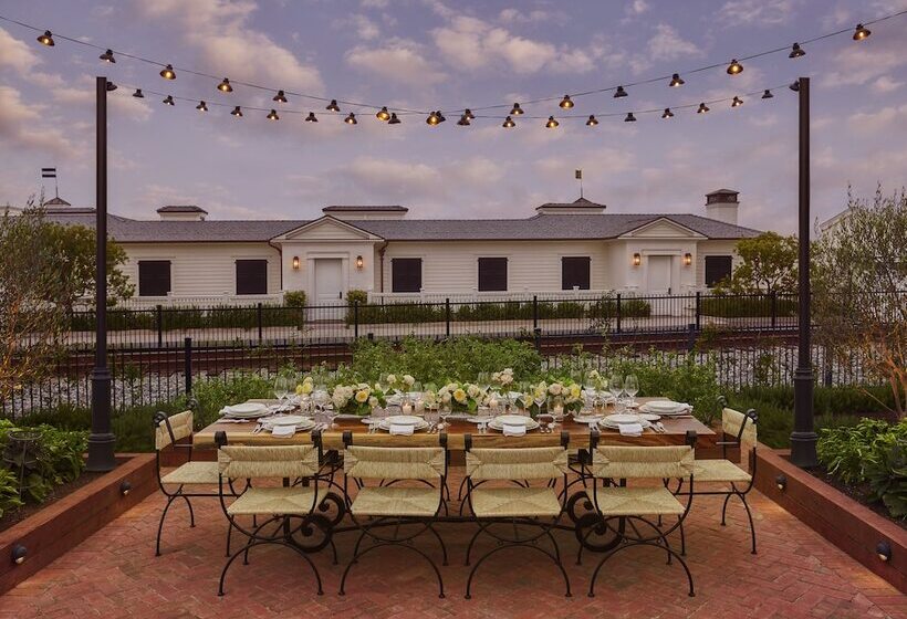 אתר נופש Rosewood Miramar Beach