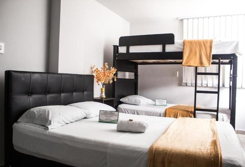 هتل Escorial Ibague