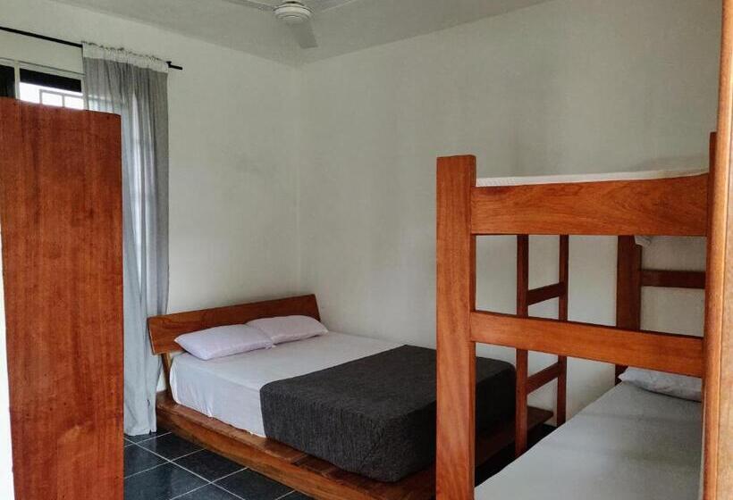 ホテル Serenity Haven Lodge