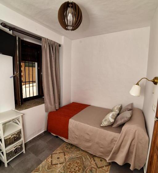 هتل Casa Las Tinajas