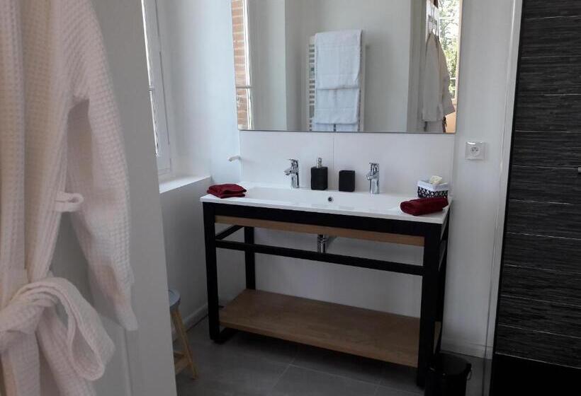 민박 Au Coeur Des Eléments