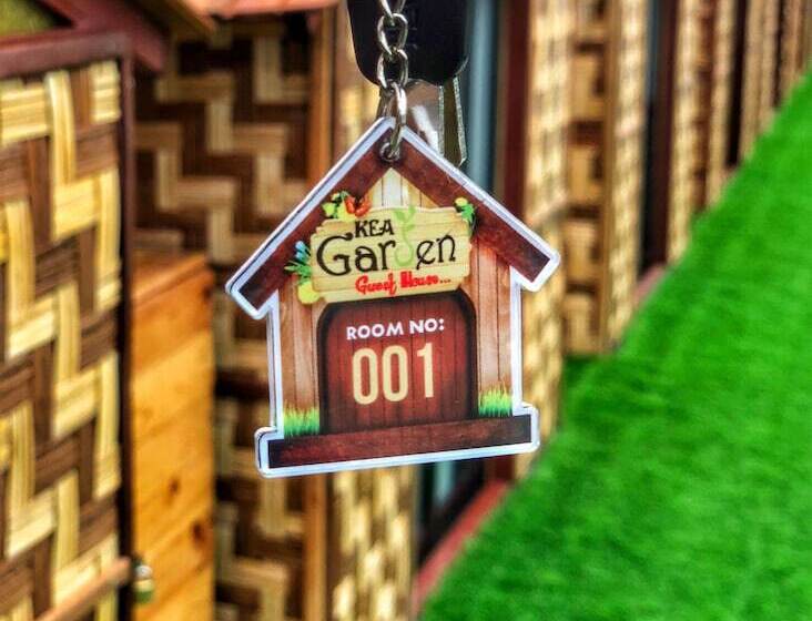 هتل کپسول Kea Garden Mini Chalet   Hostel