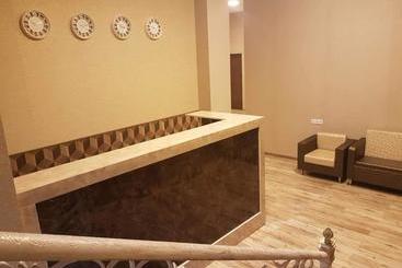 هتل Sresidence