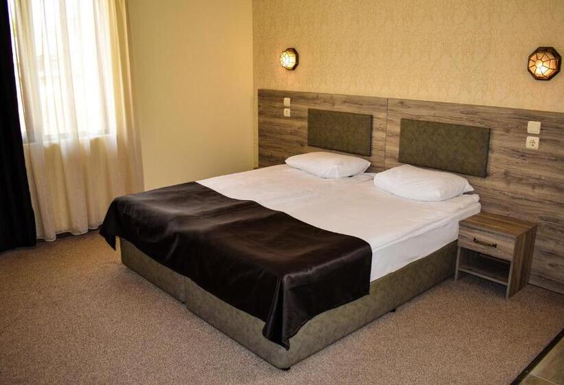 استراحتگاه Complex Bolyarsko Selo & Spa