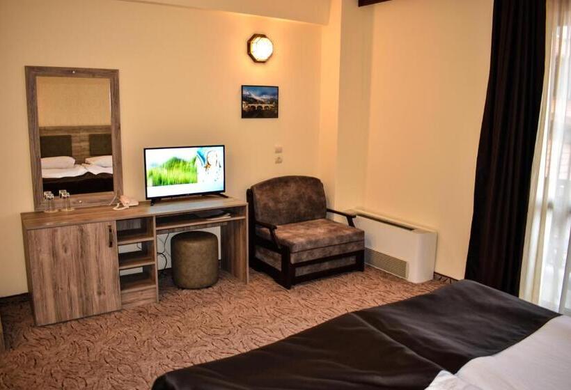 استراحتگاه Complex Bolyarsko Selo & Spa