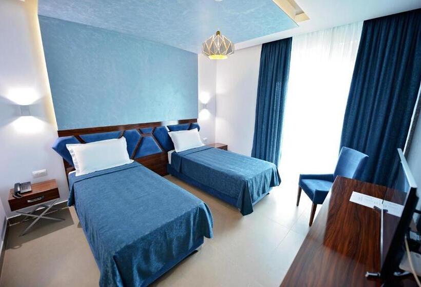 استراحتگاه Luani A Spa & Wellness Center