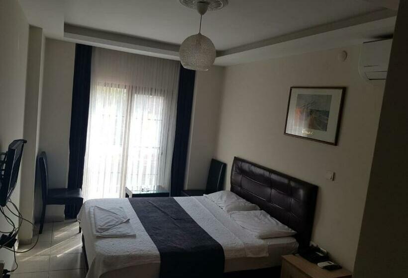 مبيت وإفطار Feryil Centrum