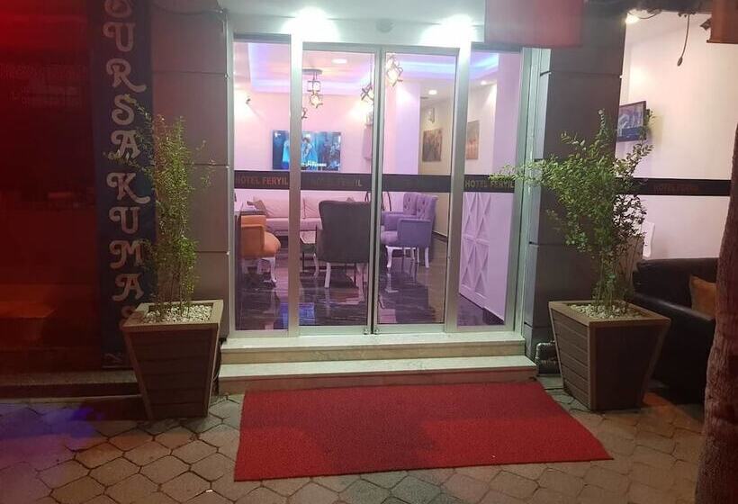 مبيت وإفطار Feryil Centrum