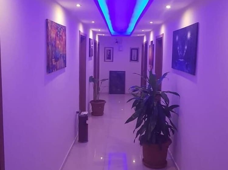 مبيت وإفطار Feryil Centrum