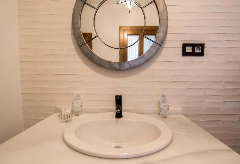 تختخواب و صبحانه La Maroma Rooms & Views