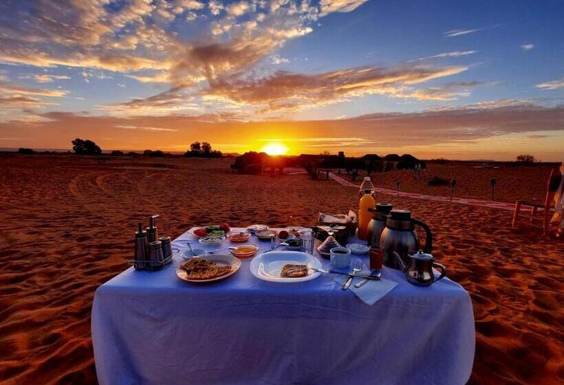 تختخواب و صبحانه Sahara Wellness Camp