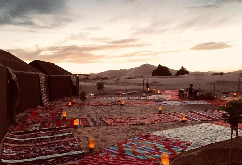 تختخواب و صبحانه Sahara Wellness Camp