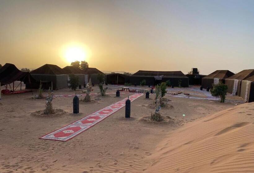 تختخواب و صبحانه Sahara Wellness Camp