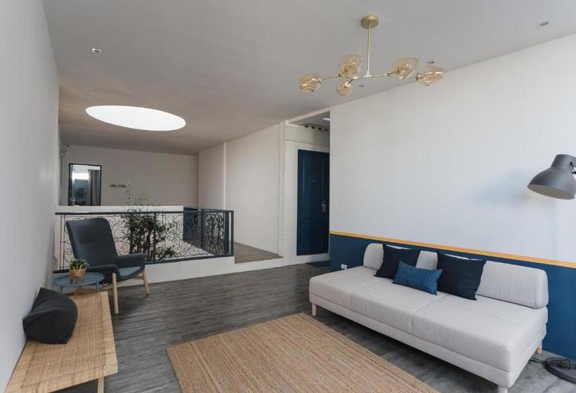 Spinomad Hostel