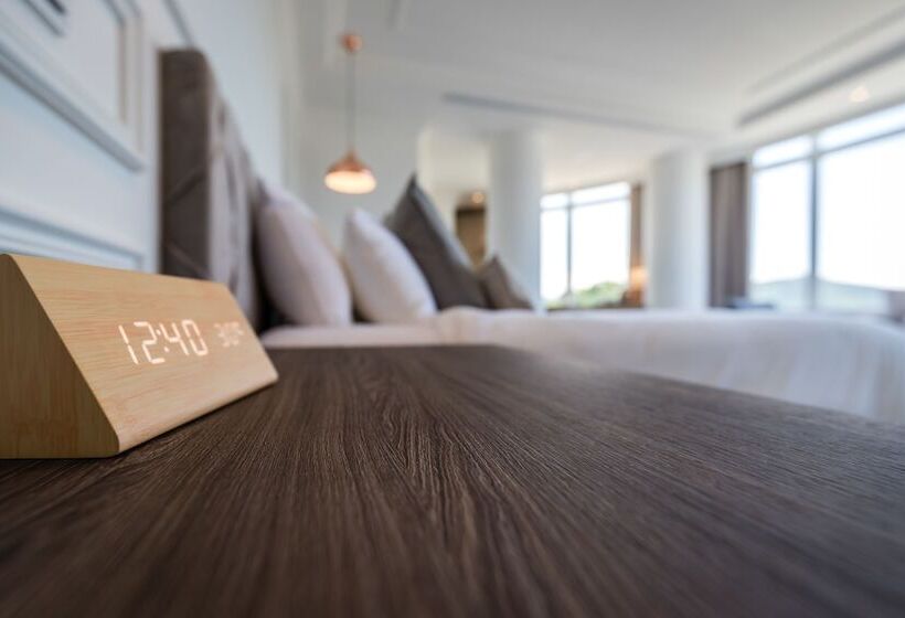 هاستل Brighthouse