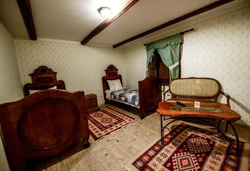 مُتل Srpsko Andrejevo Selo