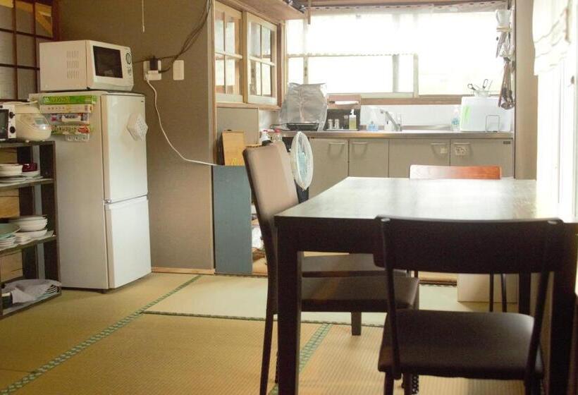 بنسيون 阿蘇び心 Asobi Gokoro