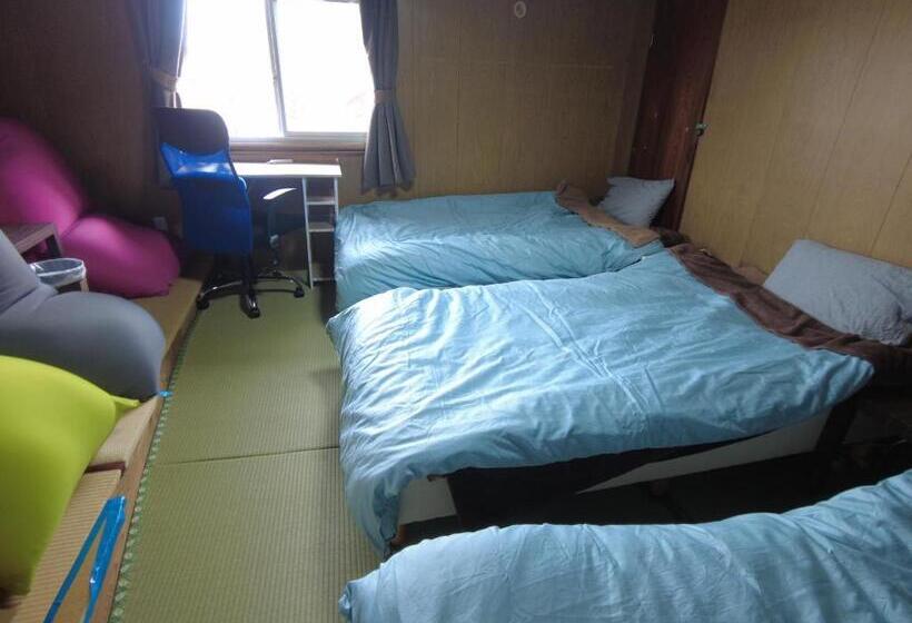 بنسيون 阿蘇び心 Asobi Gokoro