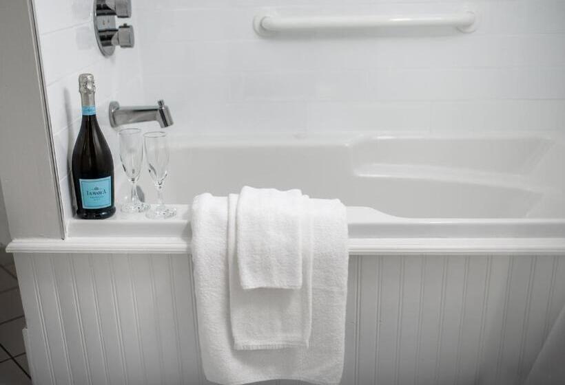 צימר The Kitch Inn   Boutique Inn And Wine Bar