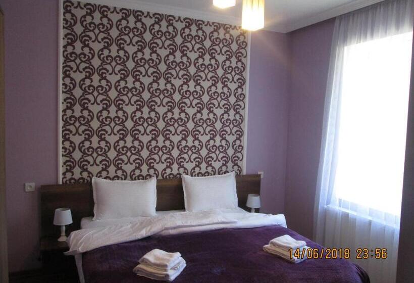 پانسیون Guesthouse Elli & Cottages